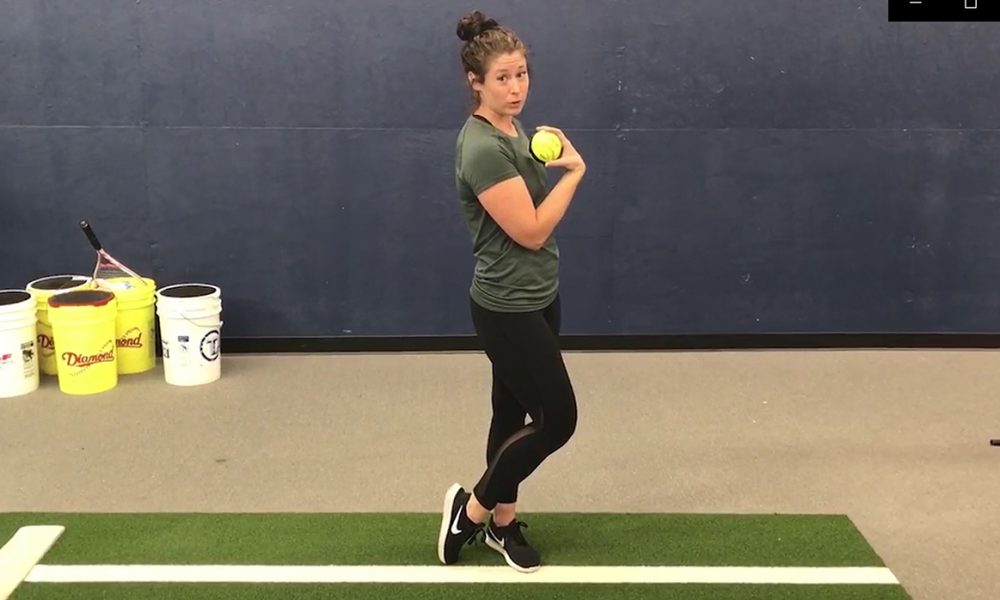 Video: Pitching Pointers - Body Position And Wrist Warm Up - Fastpitch 